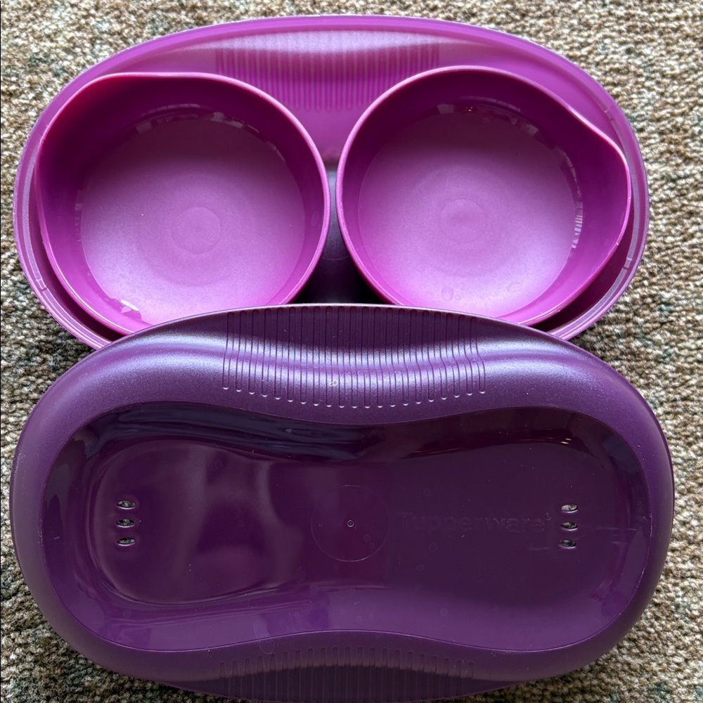 Tupperware Egg Maker Omelette Steamer Rich Purple Cooker Container - Picture 2 of 8